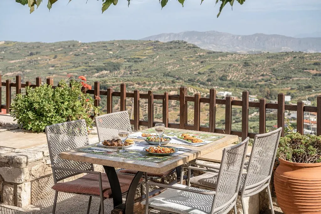Restaurant, Earino, Crete
