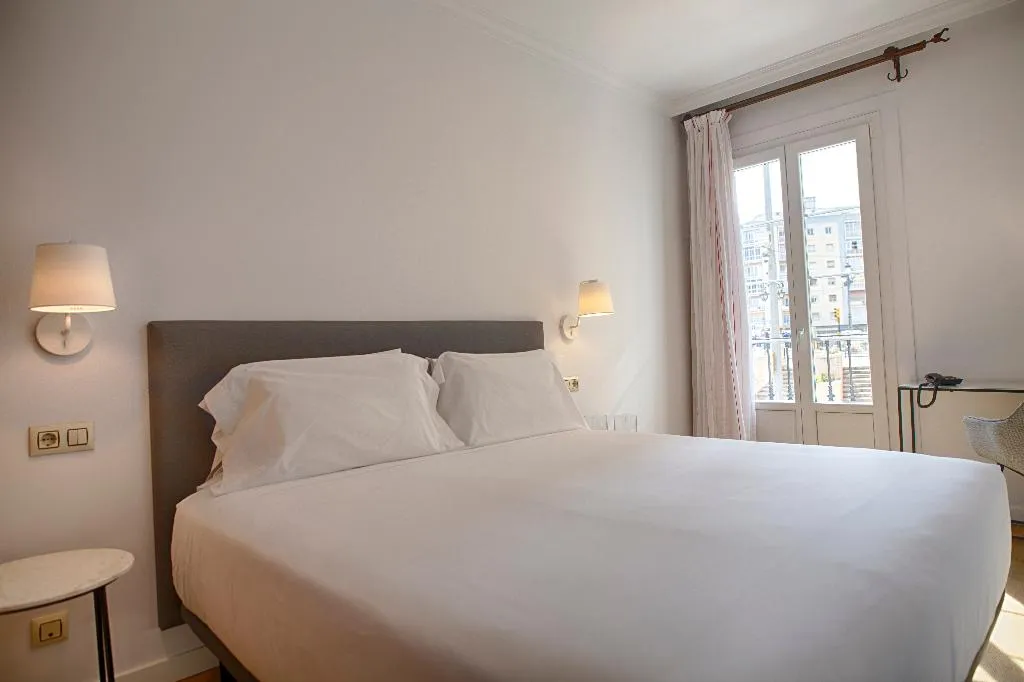 DOUBLE WITH VIEWS Room, Sercotel Tribuna Malaga, Costa Del Sol