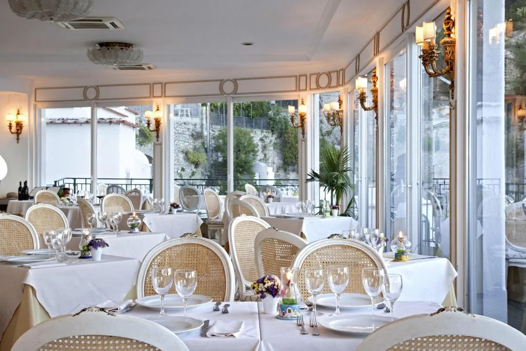 Sports and Entertainment, Hotel Onda Verde, Naples