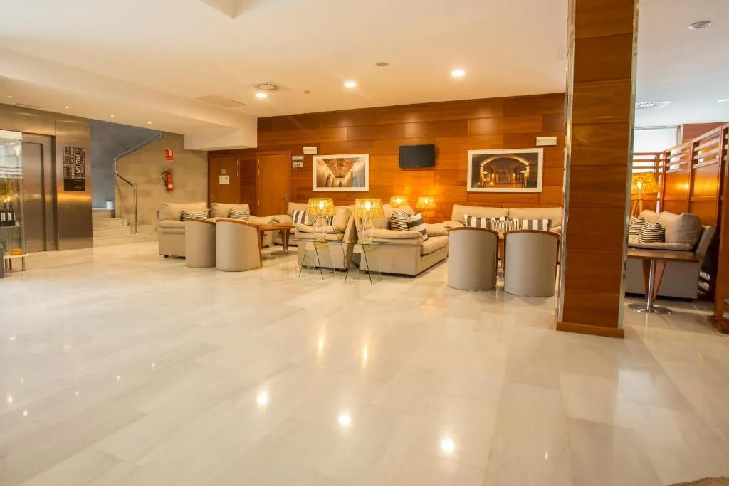 Lobby, Alaquas, Costa Blanca