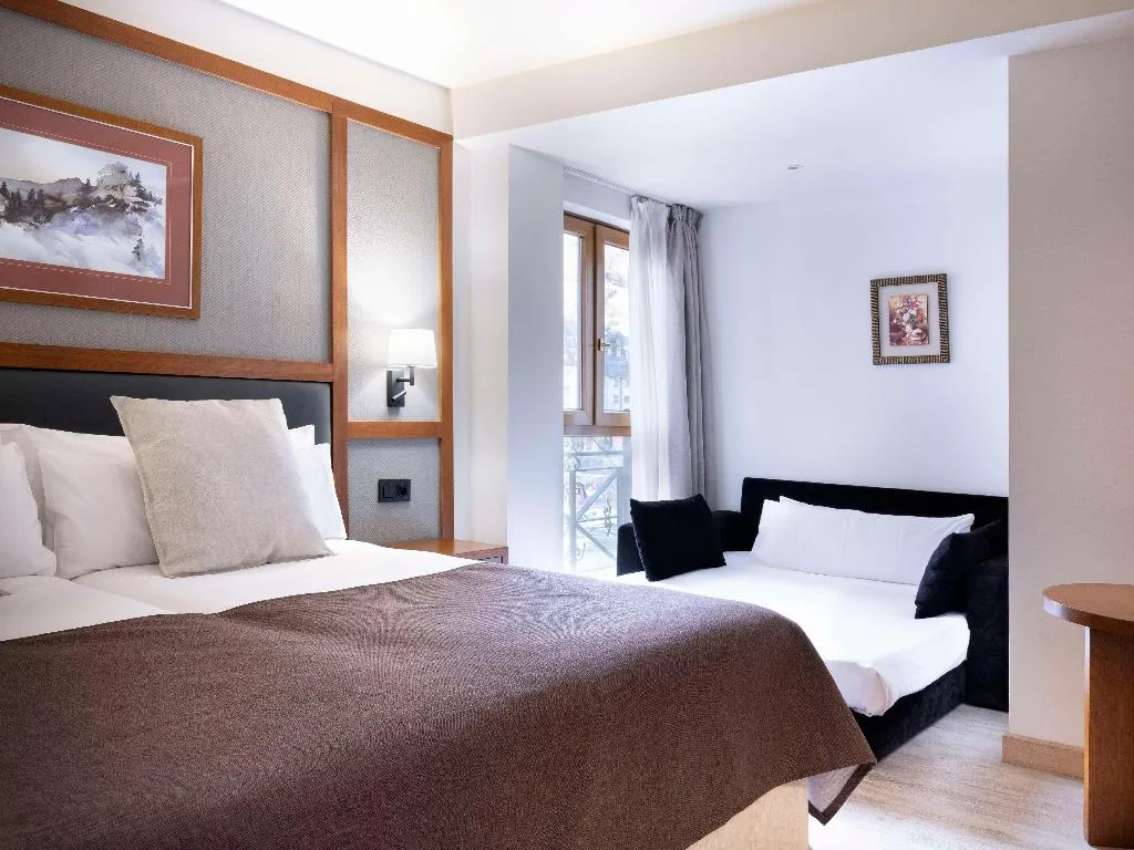 TRIPLE STANDARD Room, Vielha Val d’Arán Affiliated by Melia, Costa Brava