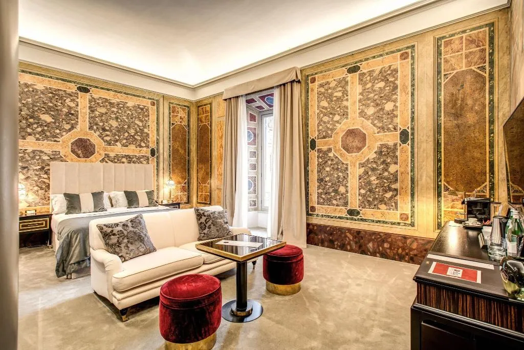 SUITE DELUXE KING BED Room, Martius Private Suites Hotel, Rome