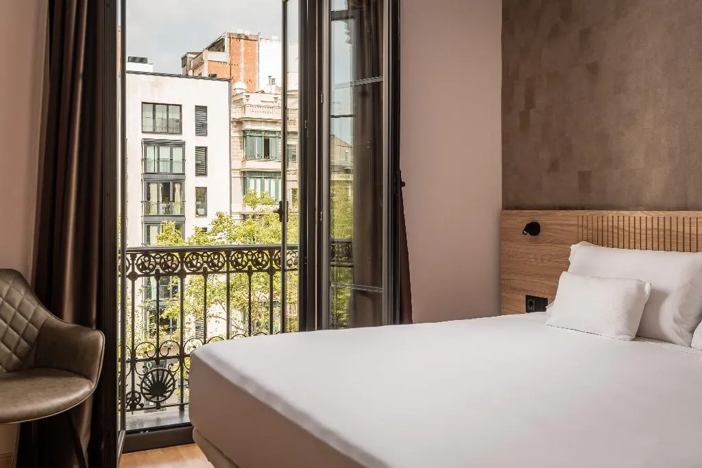 Double or Twin SUPERIOR WITH VIEWS Room, Petit Palace Eixample, Barcelona