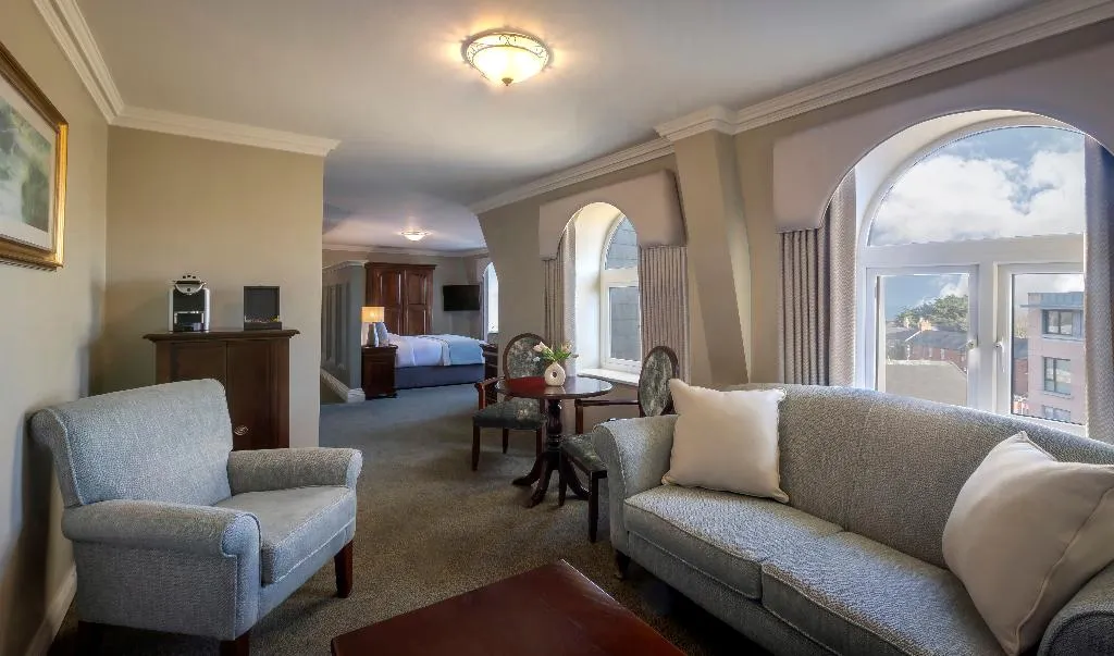 SUITE EXECUTIVE Room, Bracken Court Hotel, Dublin
