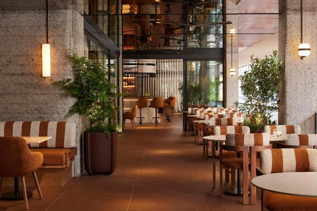 Bar, NH Collection Madrid Eurobuilding, Madrid