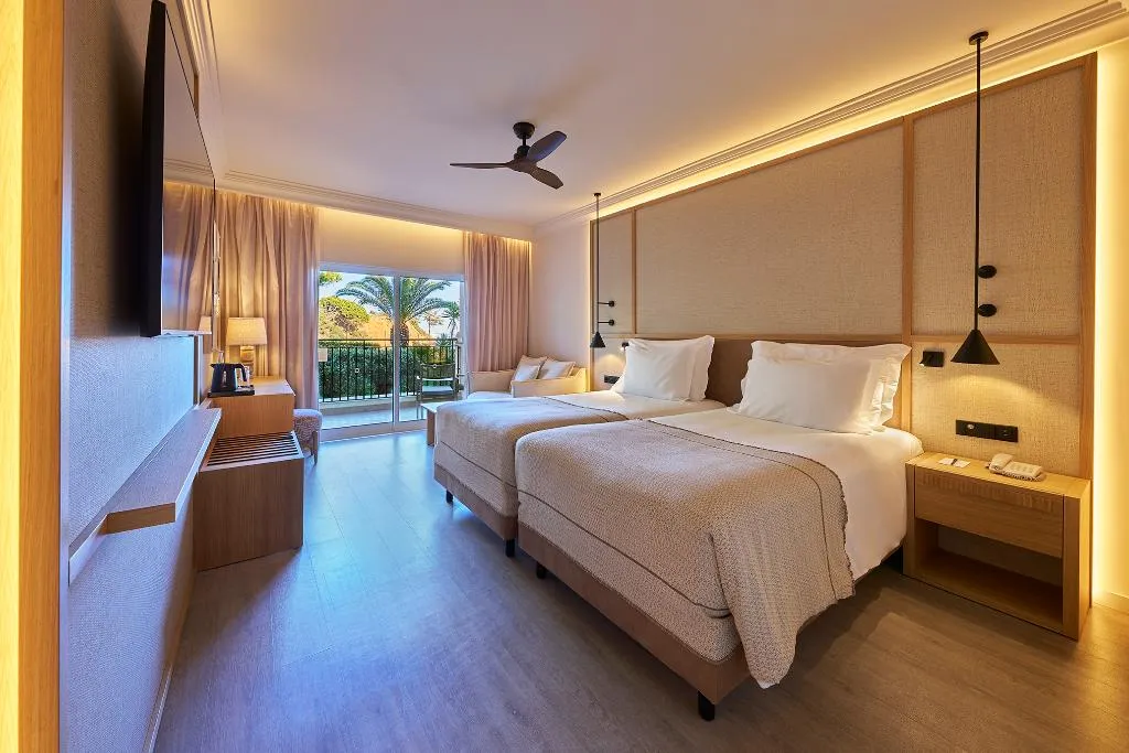 Double or Twin PARTIAL OCEAN VIEW Room, PortoBay Blue Ocean, Algarve
