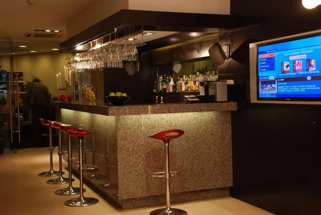 Bar, My Hotel   Izmir, Izmir