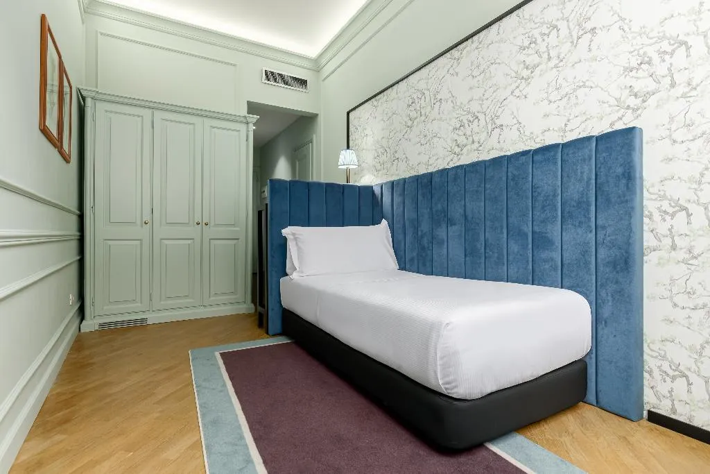 SINGLE STANDARD Room, Room Mate Collection Isabella, Florence, Florence