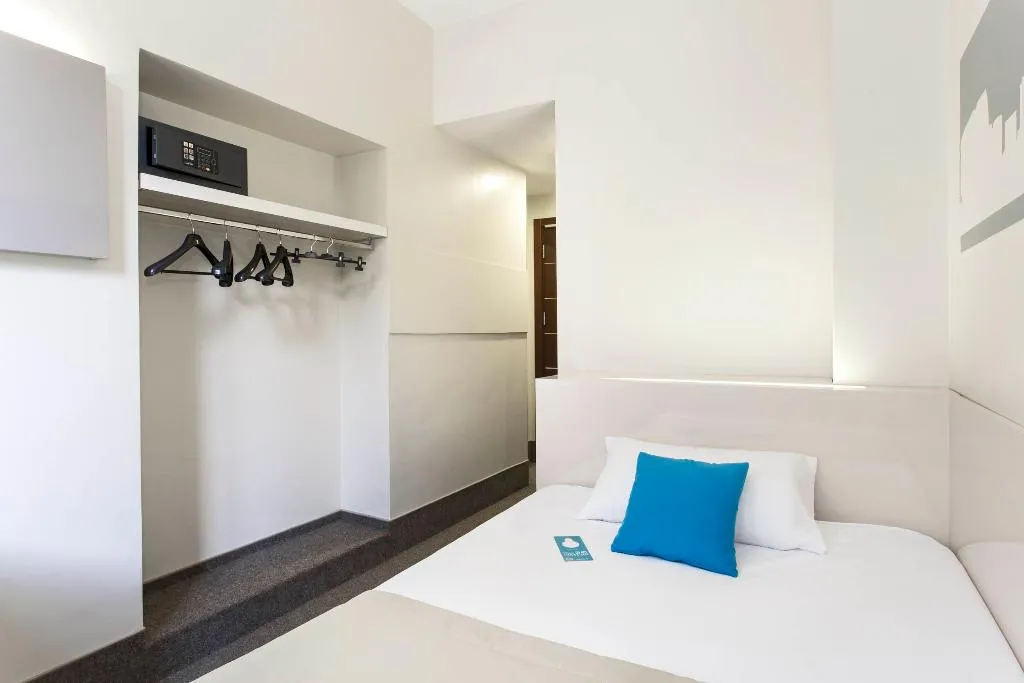 SINGLE STANDARD Room, B&B Hotel Roma Trastevere, Rome