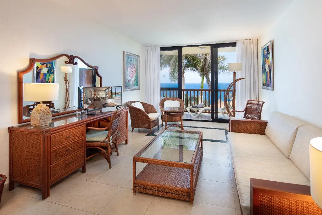 SUITE SEA VIEW CAPACITY 4 Room, La Palma Princess, La Palma