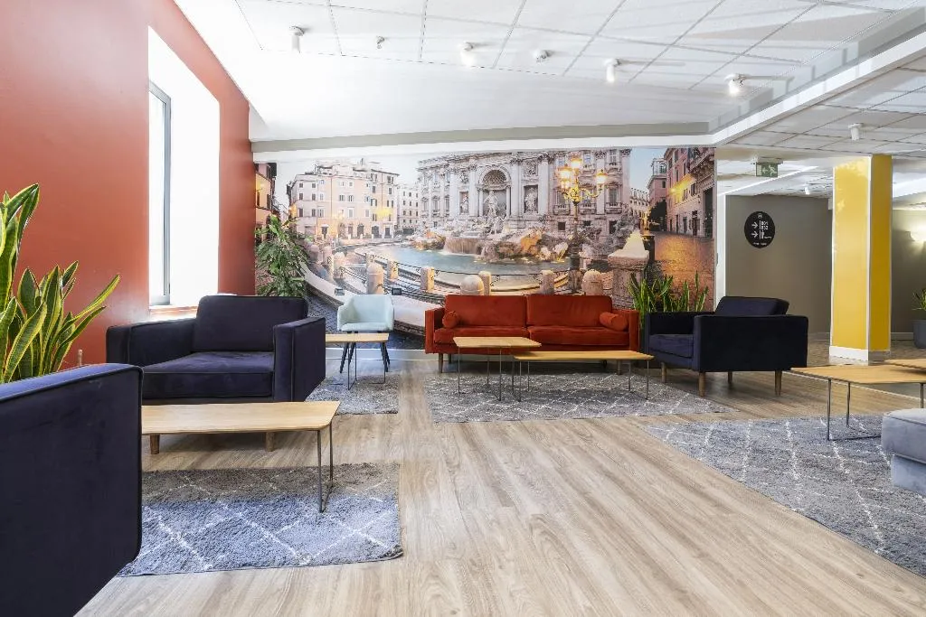 Lobby, B&B Hotel Roma Tuscolana San Giovanni, Naples