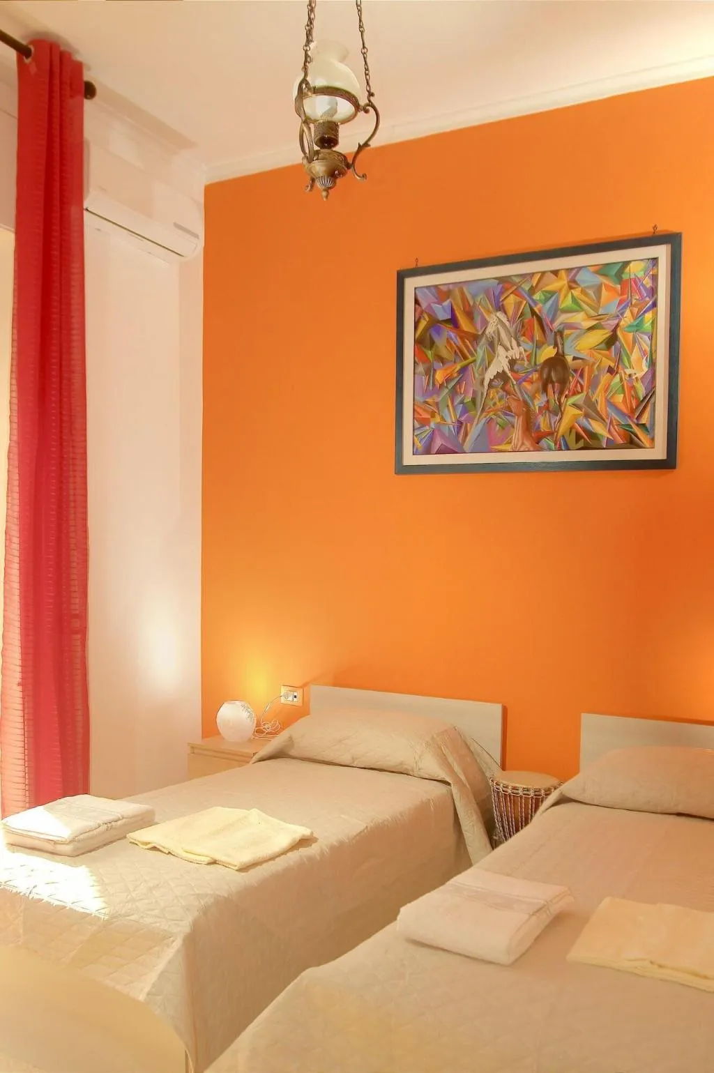 Room, B&B Bibliotechina, Naples