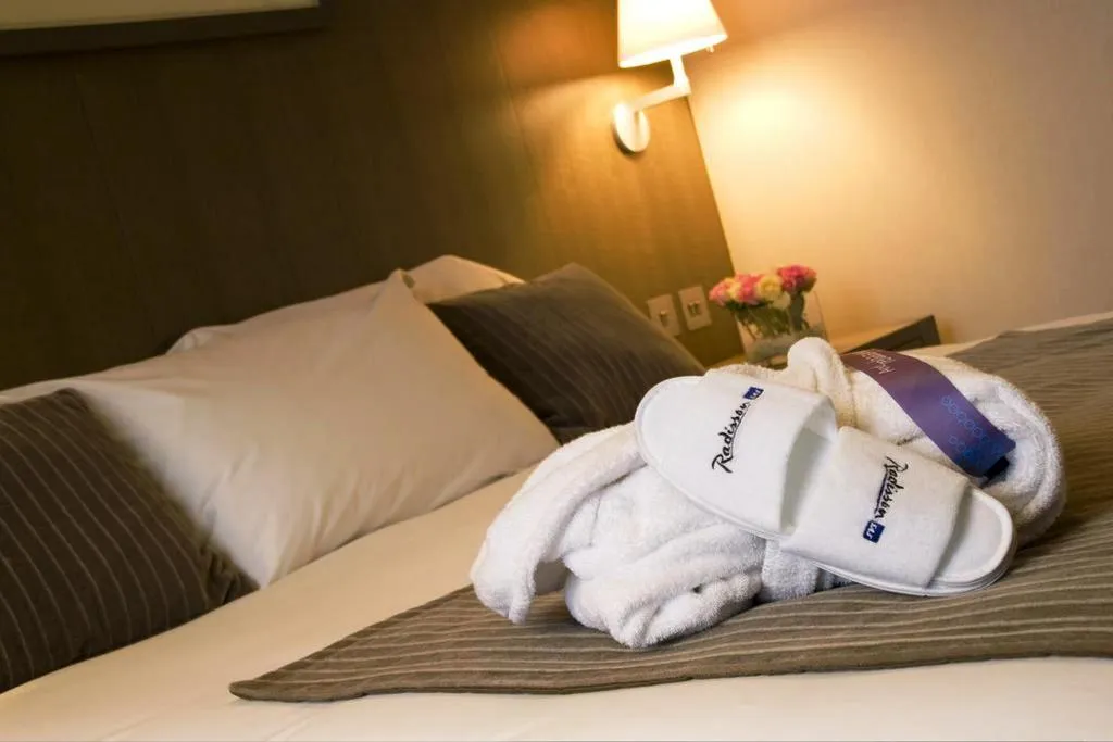 Room, Radisson Blu Royal Hotel, Dublin, Dublin