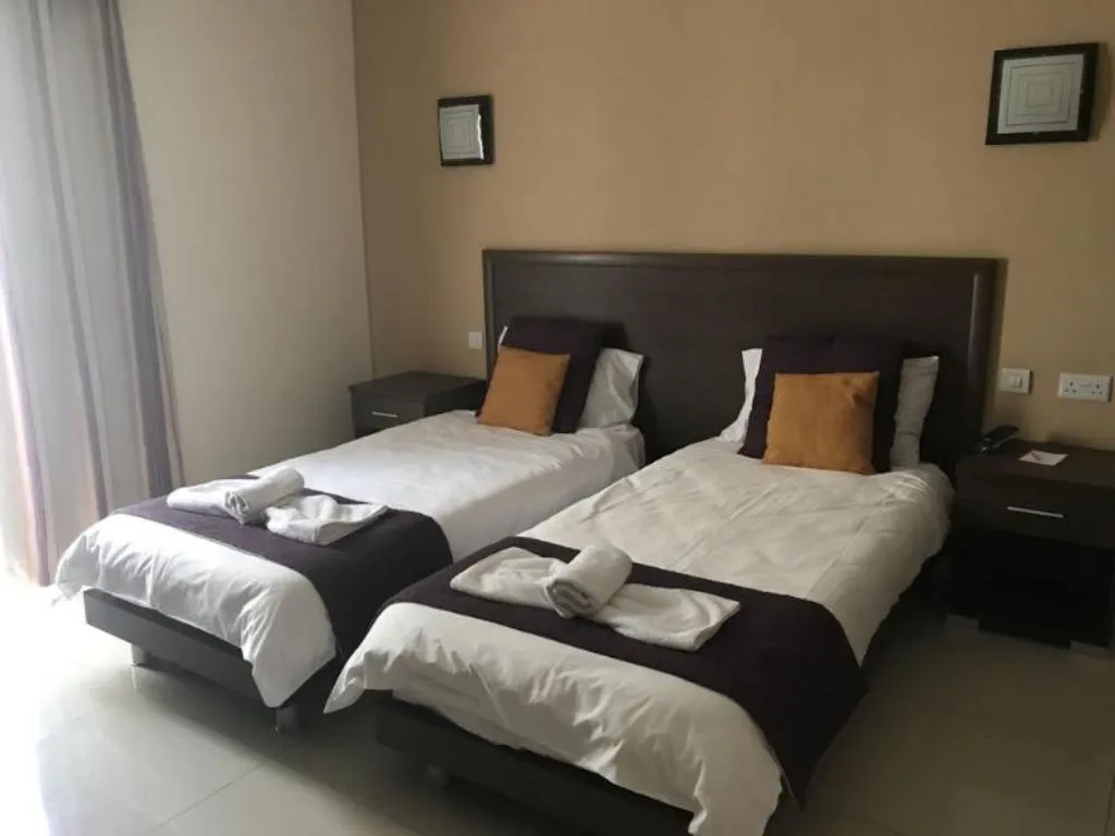 Double or Twin STANDARD Room, The Windsor Hotel, Malta
