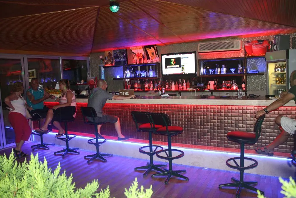 Bar, Sebnem Apart & Studio, Dalaman