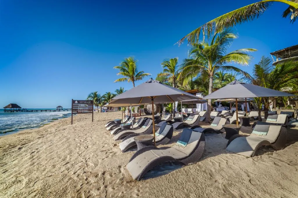 Beach, Mvngata Beach Hotel, Cancun Area