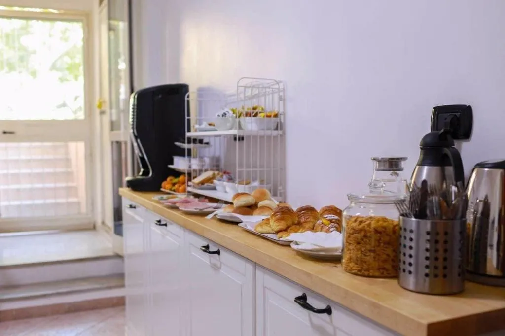 Restaurant, Hotel Pisa, Naples