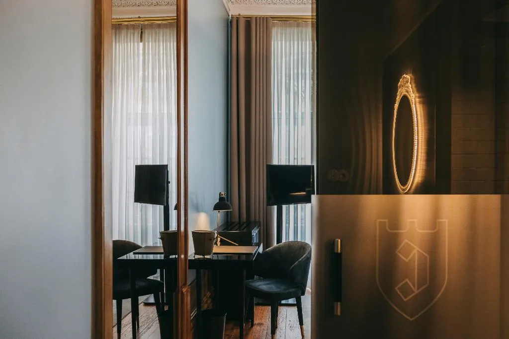 DOUBLE CLASSIC Room, Torel Royal Court, Porto