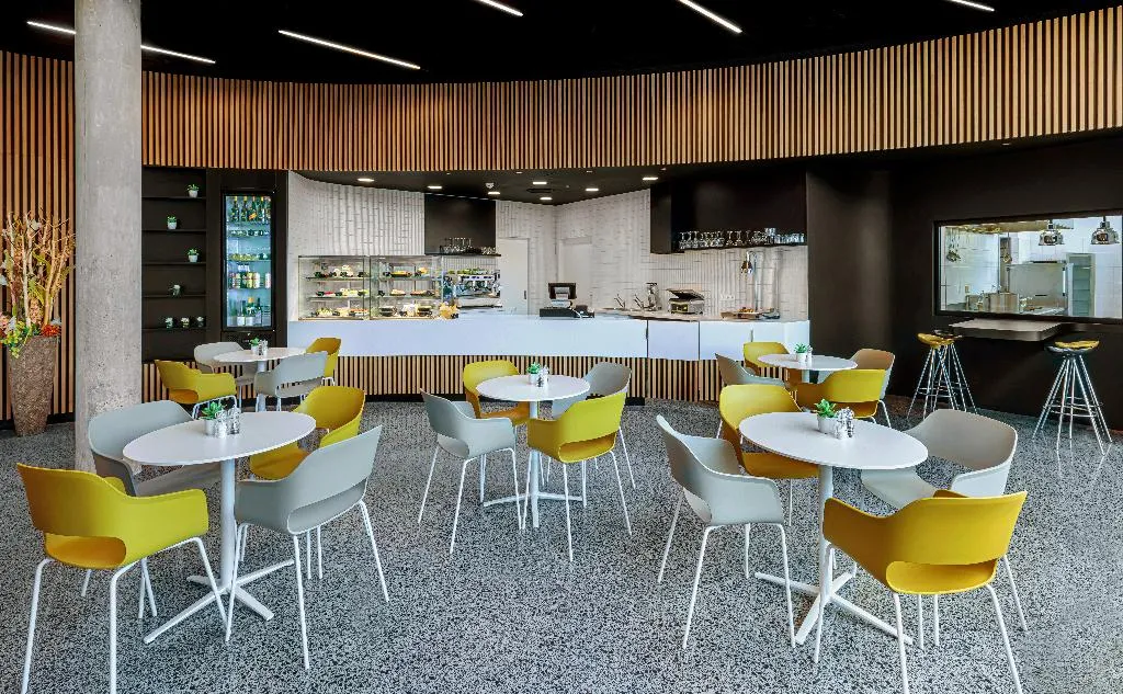 Restaurant, Holiday Inn Prague Congress Centre, Prague