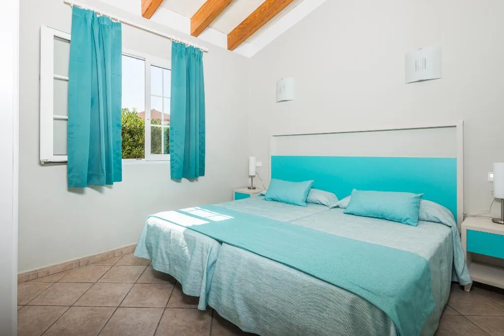 Room, Maribel Villas, Menorca