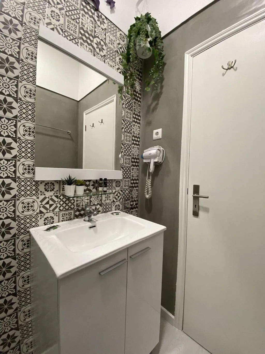 SINGLE STANDARD Room, Residencial Triunfo, Porto