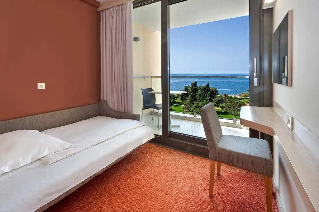SUITE SEA VIEW WITH BALCONY Room, Hotel Materada Plava Laguna, Istria