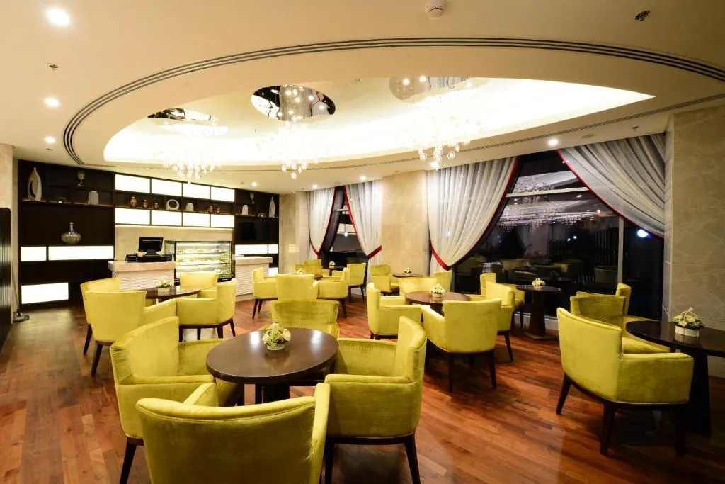 Restaurant, Landmark Premier Hotel, Dubai