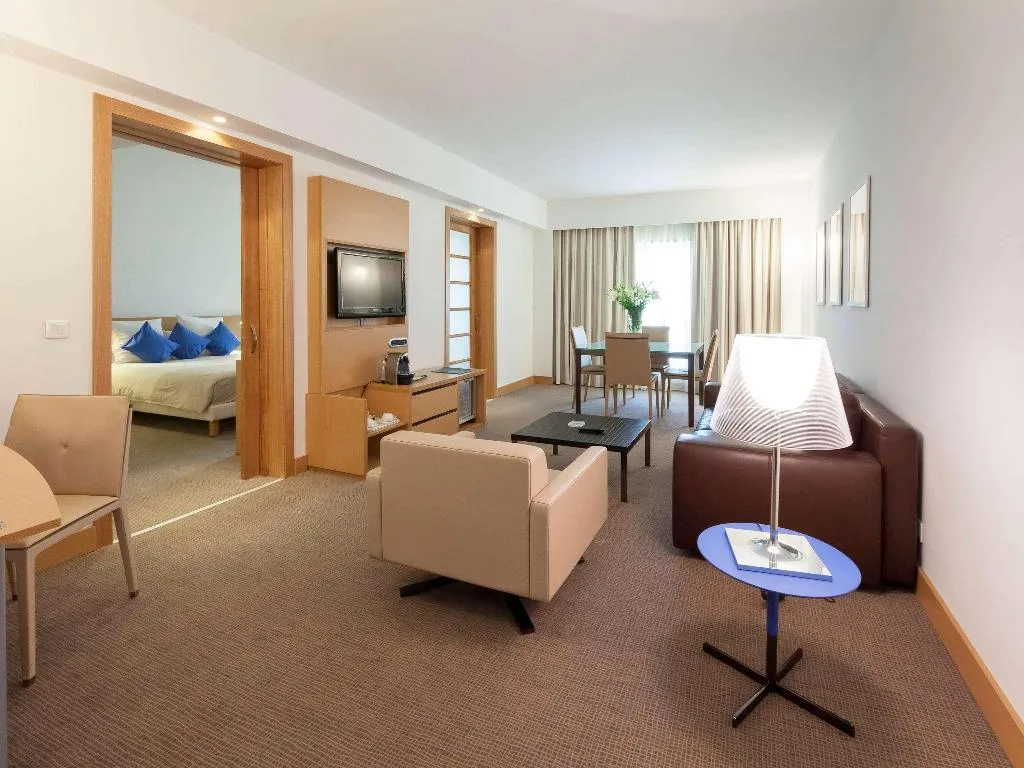 TWIN SUPERIOR Room, Novotel Tunis, Tunisia