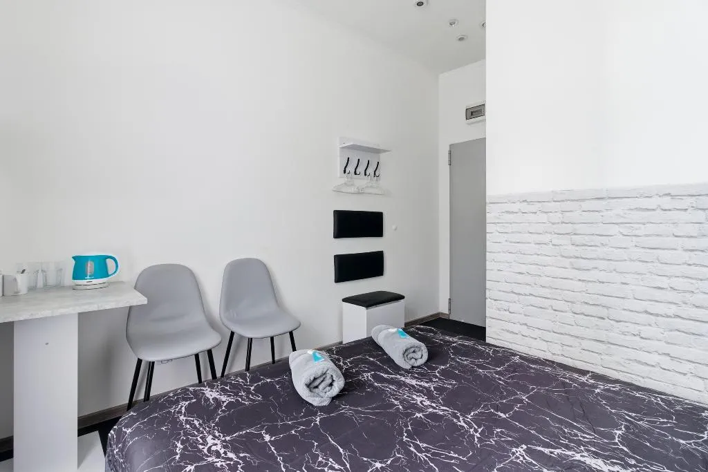 SINGLE STANDARD Room, 70s Guest room, Krakow
