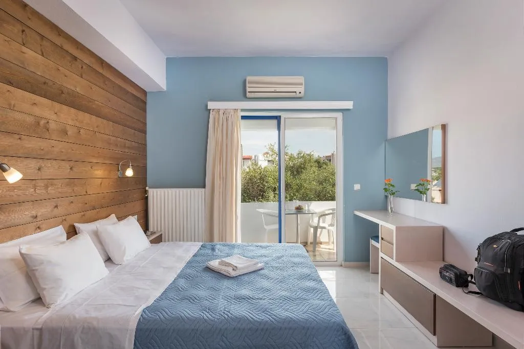 APARTMENT SEA VIEW THREE BEDROOMS Room, Esplanade Apartments, Crete