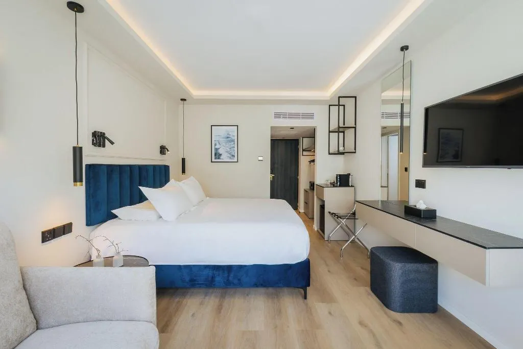 FAMILY ROOM TWO BEDS Room, Kapetanios Odysseia, Cyprus