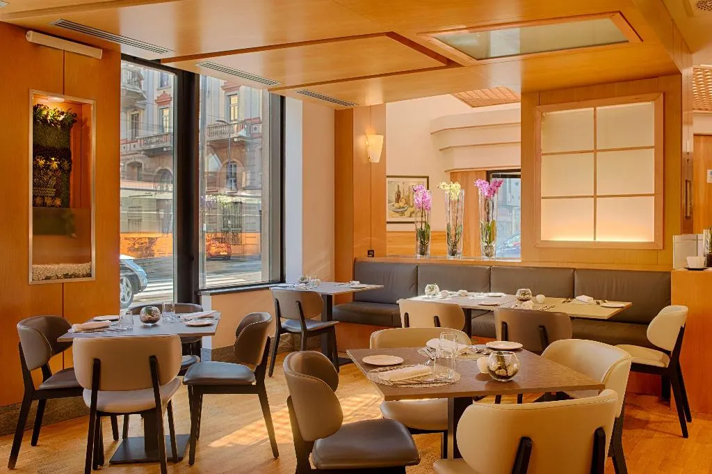 Restaurant, NH Milano Machiavelli, Milan