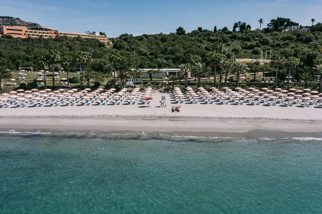Beach, MClub Lipari, Catania