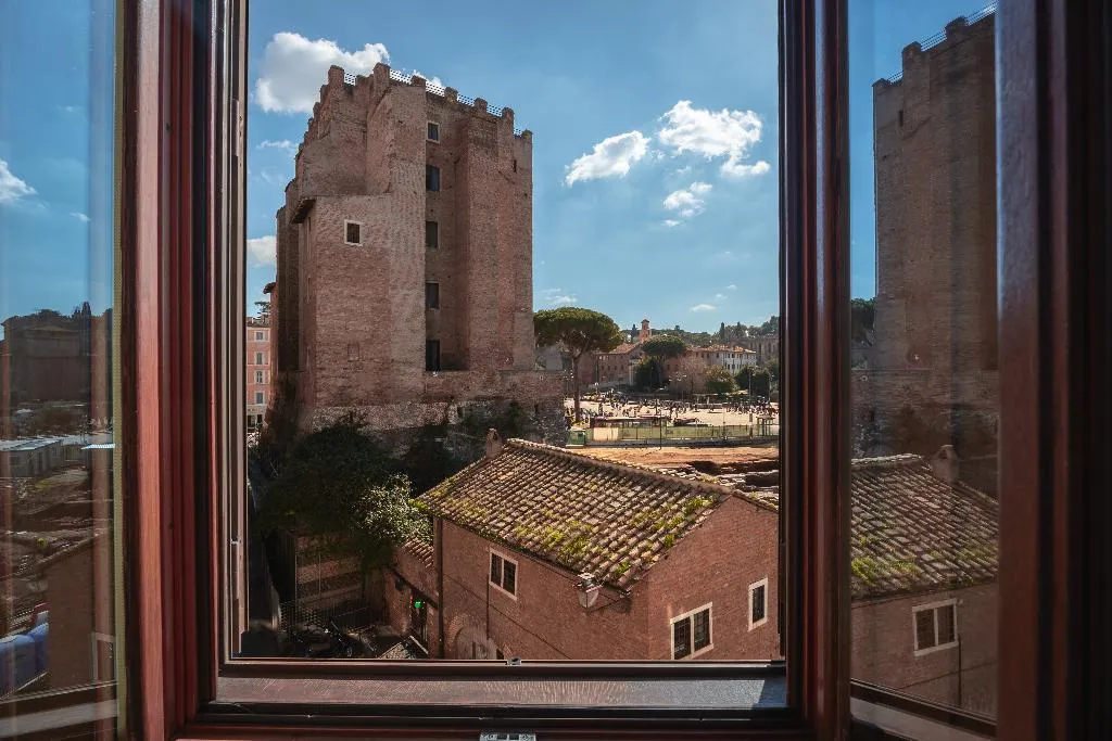 DOUBLE WITH VIEWS Room, Forum, Rome