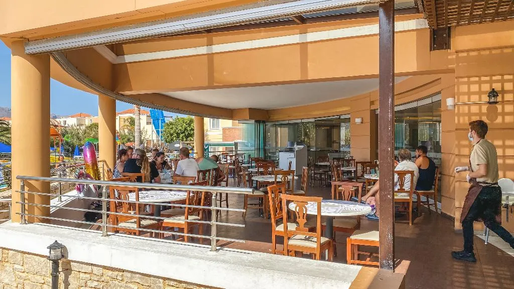 Restaurant, Chrispy Waterpark Resort, Crete