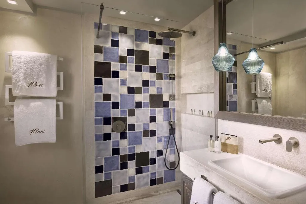 DOUBLE KING SIZE BED Room, 7pines Resort Sardinia Destination By Hyatt, Olbia