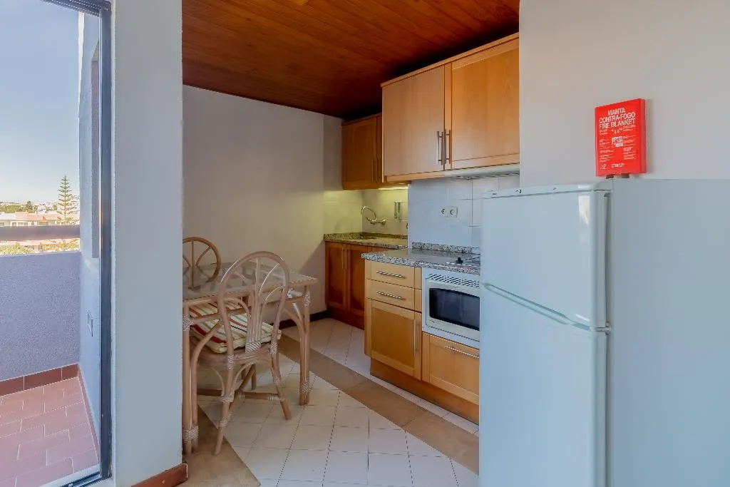 APARTMENT CAPACITY 2 ONE BEDROOM Room, Muthu Oura Praia Hotel, Algarve