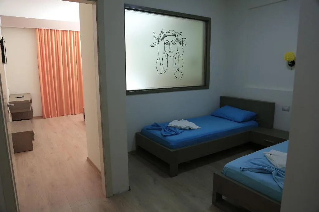 Room, Hotel Picasso, Kavaje