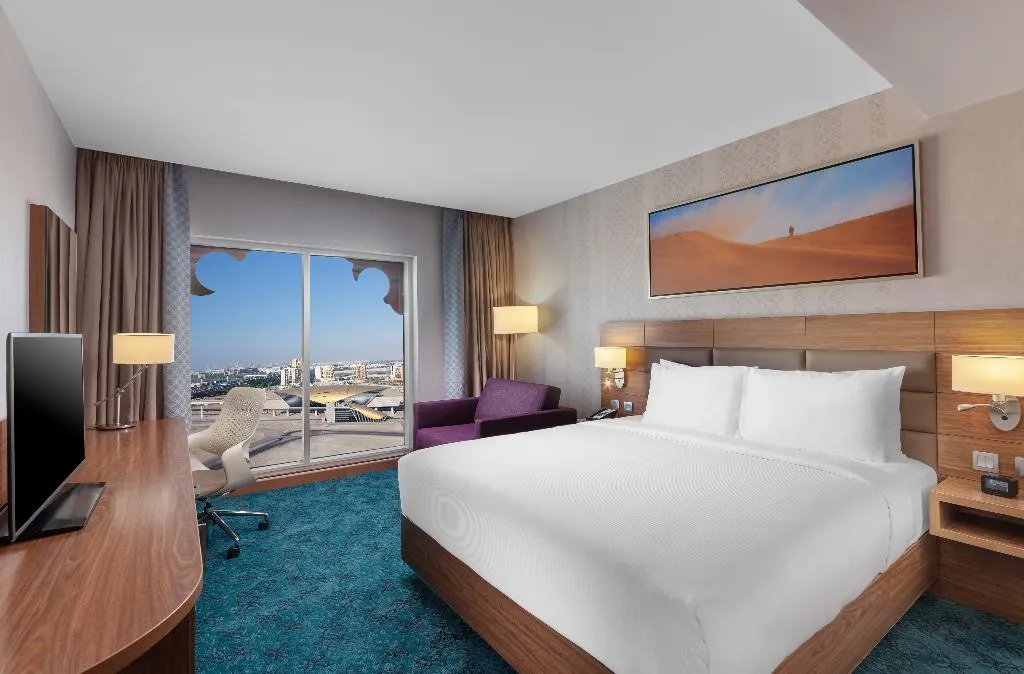 DOUBLE DELUXE Room, DoubleTree by Hilton Dubai Al Jadaf, Dubai