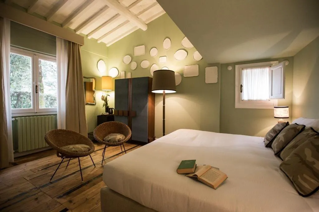 Room, Adastra Suites, Florence