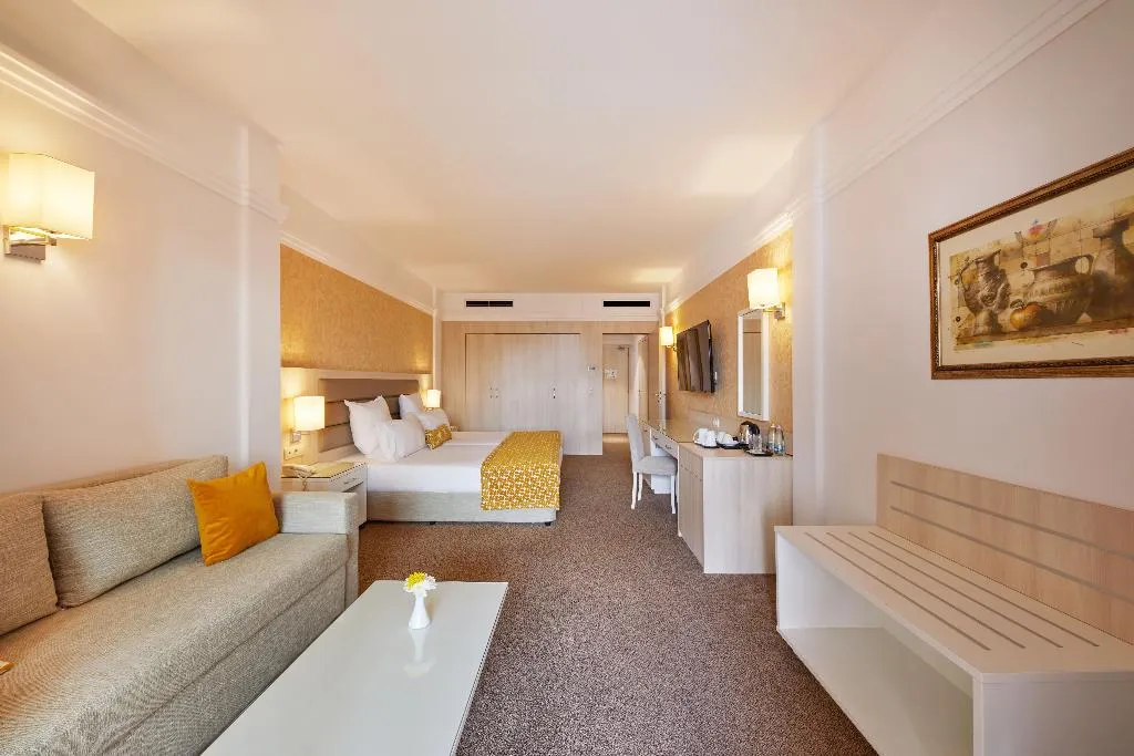 DOUBLE SINGLE USE DELUXE SEA VIEW Room, Alua Sunny Beach Resort & Spa, Bourgas