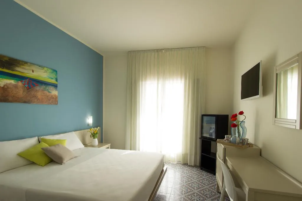 DOUBLE CLASSIC Room, Saracen Sands Hotel & Congress Centre, Palermo