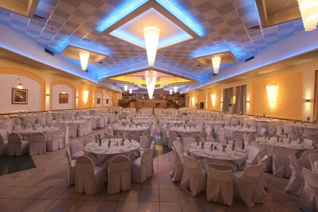 Sports and Entertainment, Cavallari Palace Hotel, Athens