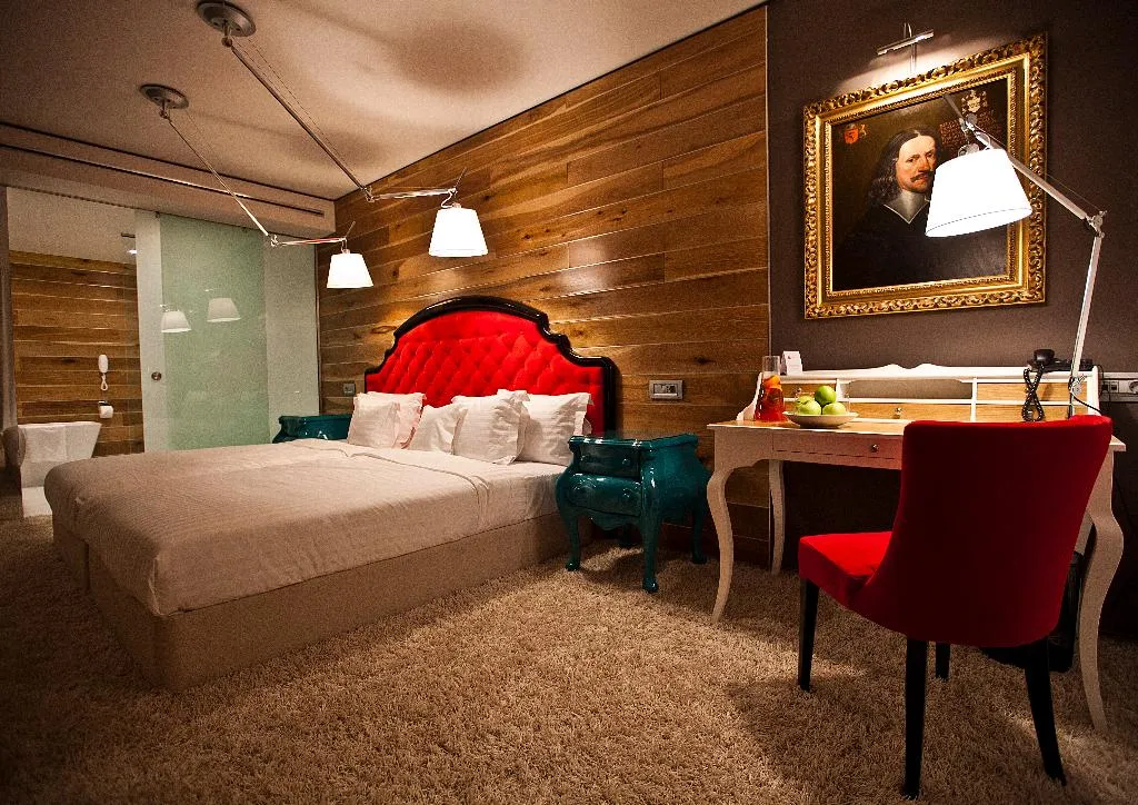 DOUBLE DELUXE Room, Graffit Gallery Hotel, Varna