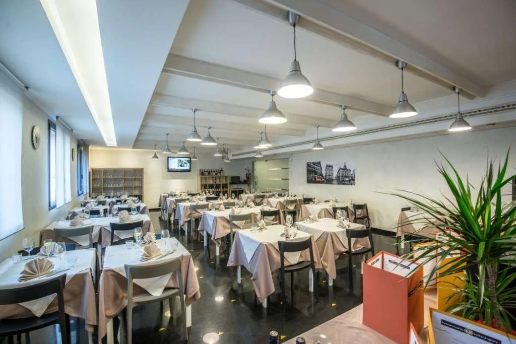 Restaurant, As Hotel Cambiago, Milan