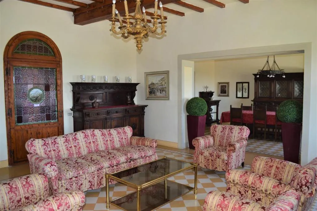 Lobby, Relais BioFattoria al Bacío, Florence