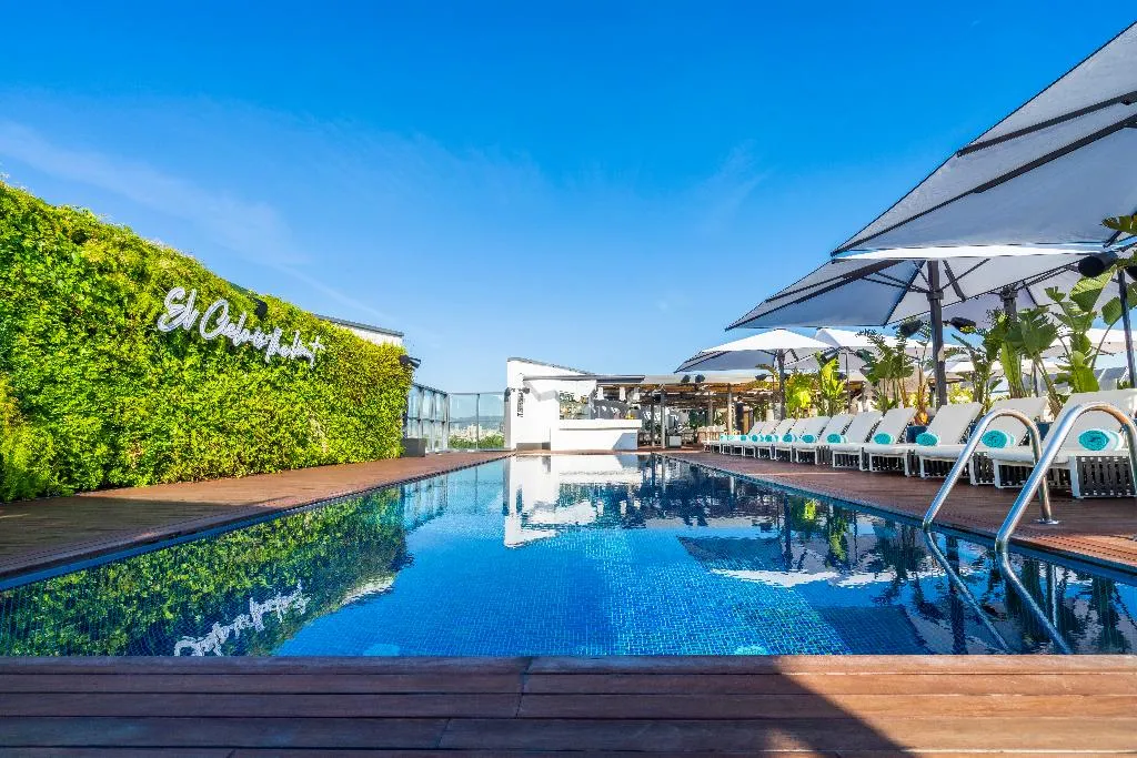 Pool, Sofitel Barcelona Skipper, Barcelona