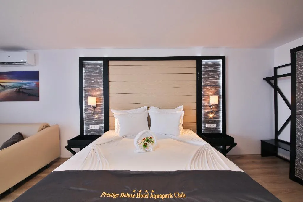 DOUBLE PREMIUM ONE BEDROOM Room, Prestige Deluxe Hotel Aquapark Club, Varna