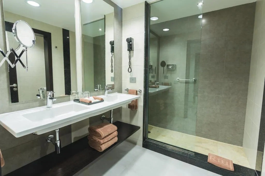 JUNIOR SUITE STANDARD Room, Riu Playacar - All Inclusive, Cancun Area