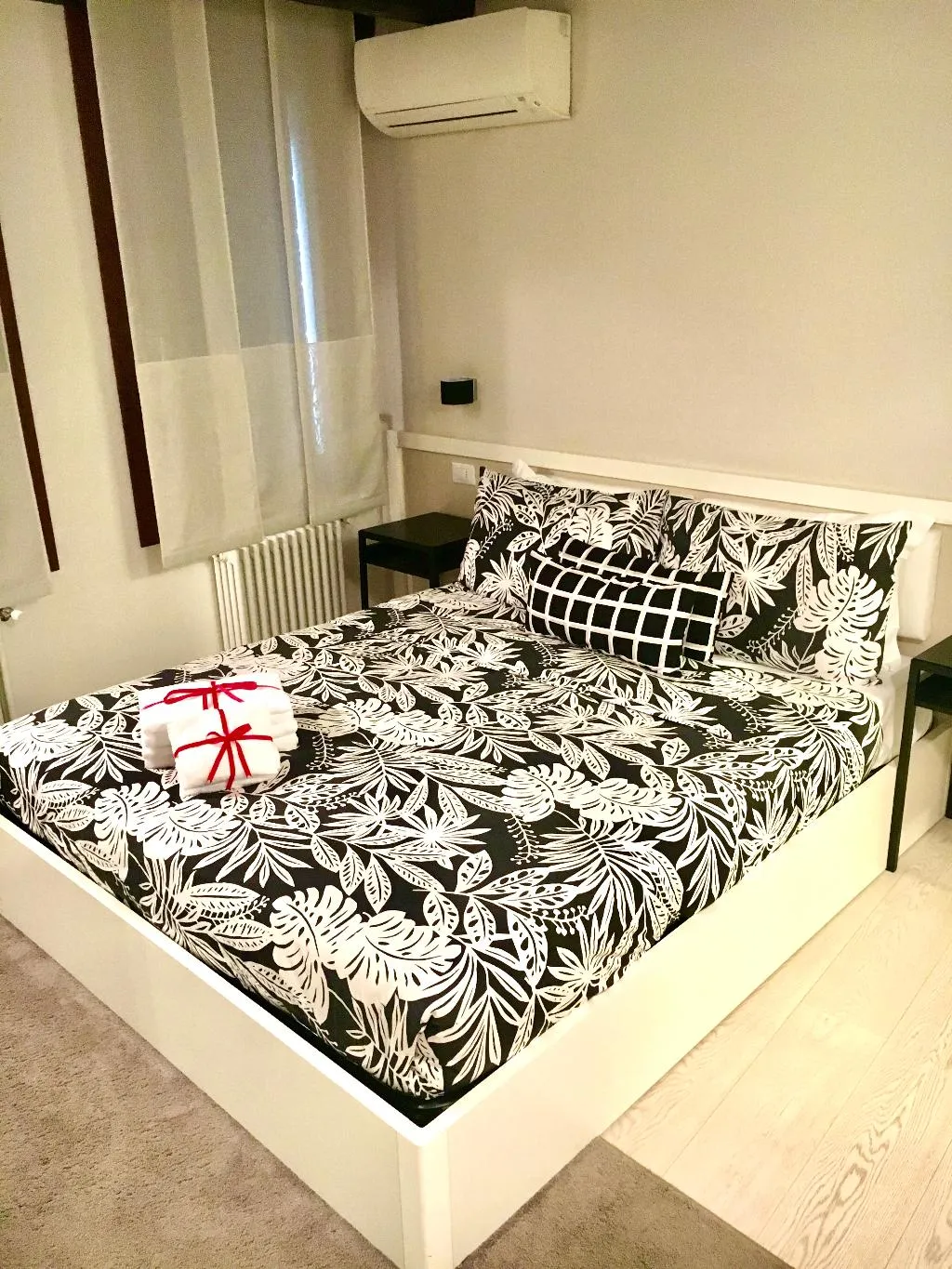 APARTMENT STANDARD Room, B&B Fortuny, Venice